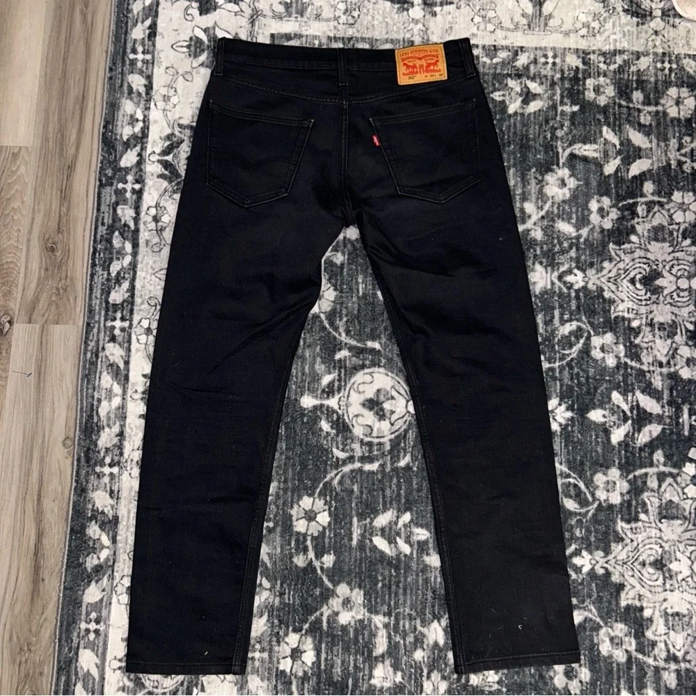 Levi's Men's Black 502 Straight Jeans